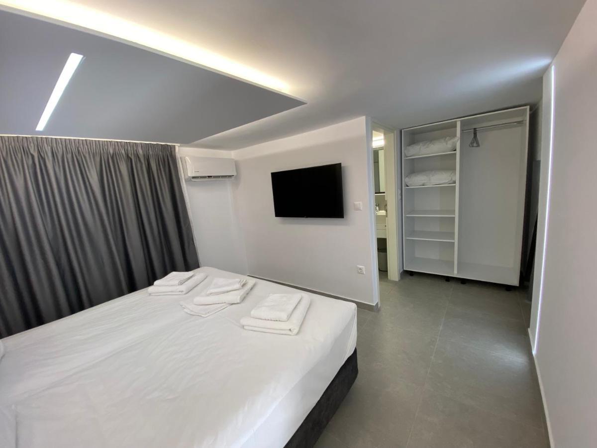 Hotel Alex メトーニ エクステリア 写真