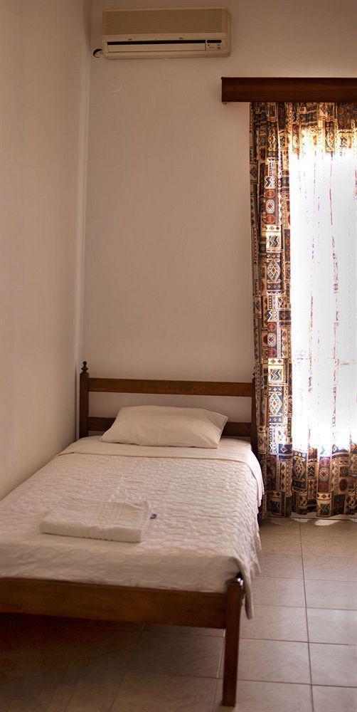 Hotel Alex メトーニ エクステリア 写真